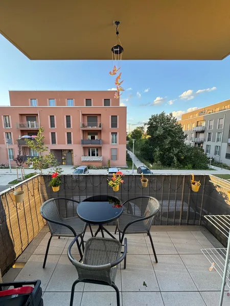 Moderne 2-Zimmer-Wohnung mit Balkon und Einbauküche in Berlin-Köpenick – Nachmieter gesucht — photo 1